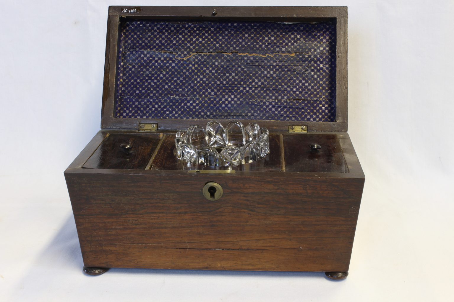 tea-caddy-monmouthshire